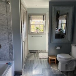 Bathroom image
