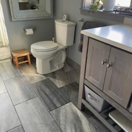 Bathroom image