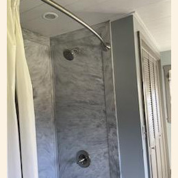 Bathroom image